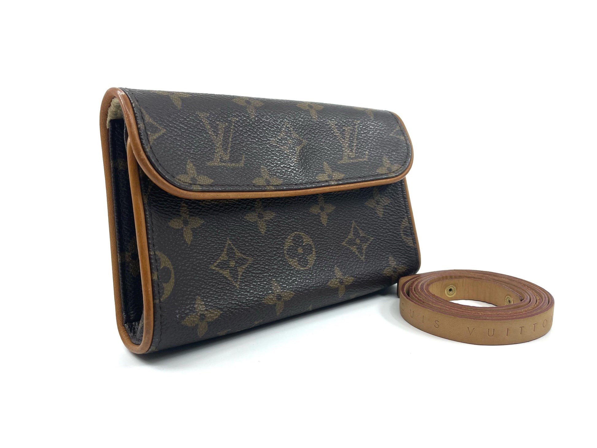 Louis Vuitton Monogram Pochette Florentine (S) - THE BAG | COLLECTIVE