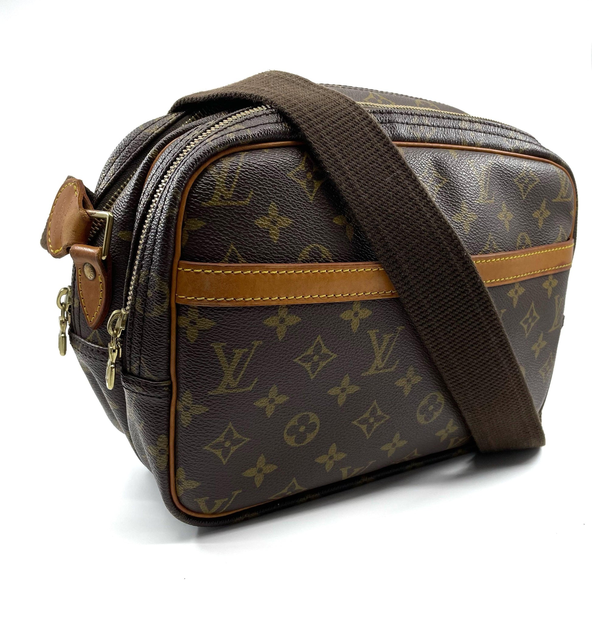 AUTHENTIC] LV Monogram Reporter PM, Luxury, Bags & Wallets on